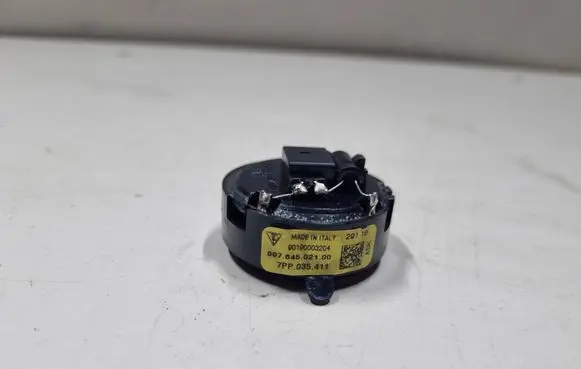 Porsche Macan (95B) Front door high frequency speaker 90190003204 7PP035411