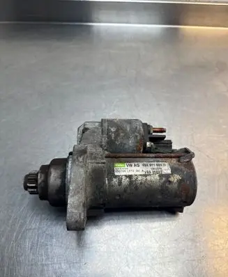 Volkswagen Golf VI Starter motor 02Z911023G 0507061572 02Z911023