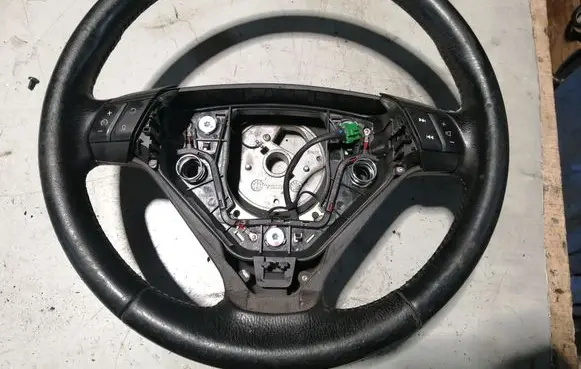 Volvo S60 Steering wheel