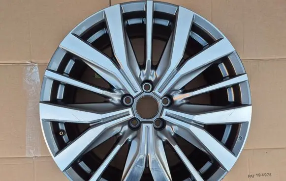 Nissan X-Trail T33 R20 alloy rim MA146RG6B-BAX MA146RG6B