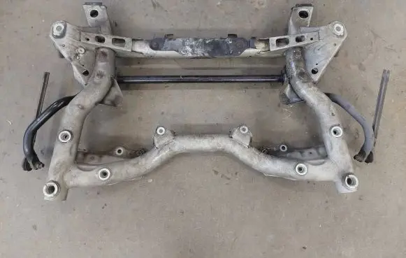 Mercedes-Benz E W212 Front subframe