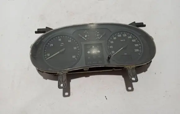 Opel Vivaro Speedometer (instrument cluster) 8200006339