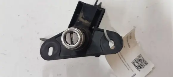 Opel Astra G Tailgate/trunk/boot lock/catch/latch