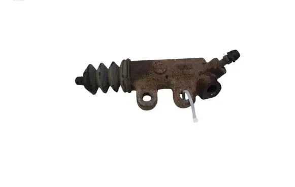 Toyota Avensis T270 Clutch master cylinder