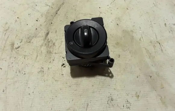 Mercedes-Benz Citan W415 Light switch A9065450104