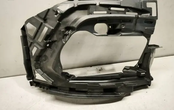 Volkswagen Golf VIII Front bumper mounting bracket 5H0807724H