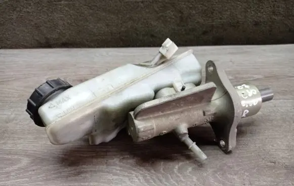 Volvo C30 Master brake cylinder 03350886551
