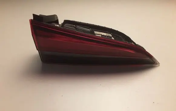 Skoda Kamiq Tailgate rear/tail lights 658945307