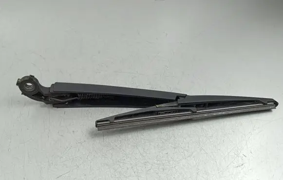 MG ZS Rear wiper blade arm 