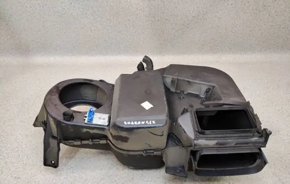 Volkswagen Sharan Interior heater climate box assembly 7M0819061