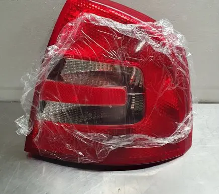 Skoda Octavia Mk2 (1Z) Tail light bulb cover holder 1Z5945258A