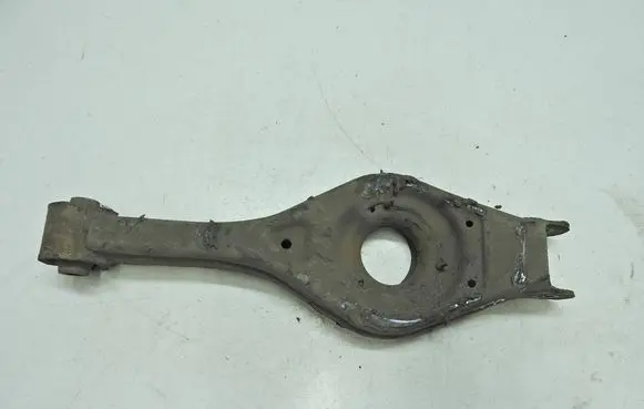 KIA Ceed Rear control arm