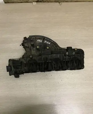 Hyundai Santa Fe Intake manifold 283102F010