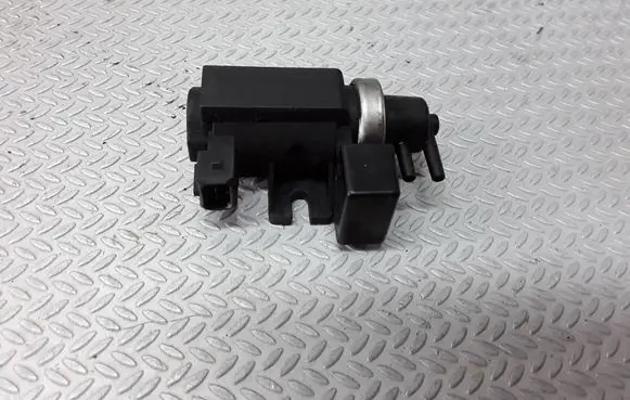 BMW 3 E46 Turbo solenoid valve 