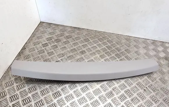 BMW X1 F48 F49 Tailgate/trunk upper cover trim 7350845 20024110 106162A0