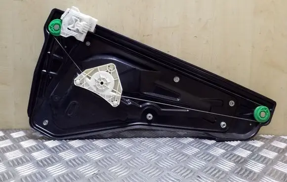 Land Rover Range Rover Sport L320 Rear window lifting mechanism without motor CVH500120