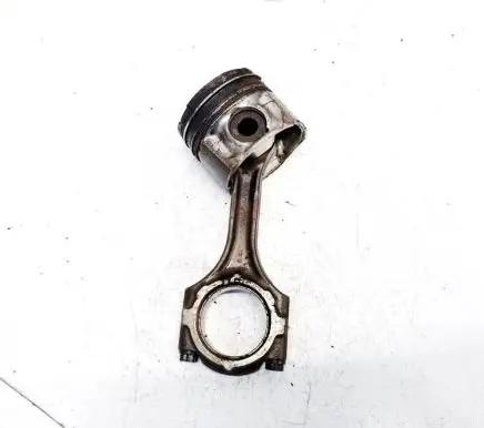 Toyota Corolla Verso AR10 Piston with connecting rod