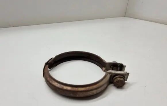 Buick Encore I Muffler pipe connector clamp 25194425