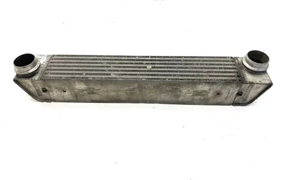BMW 5 E60 E61 Intercooler radiator 7787446 778744605