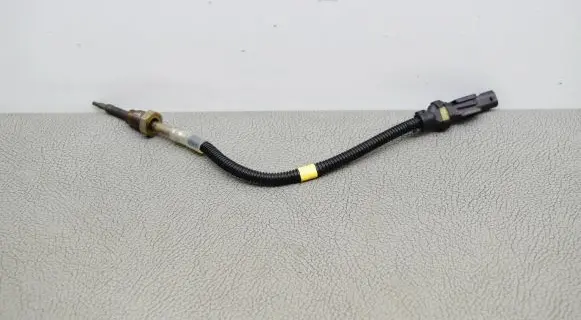 Mercedes-Benz A W177 Exhaust gas temperature sensor A0009058007