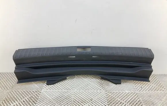 Skoda Karoq Trunk/boot sill cover protection 575863459A