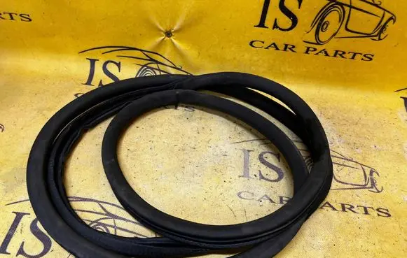 Porsche Panamera (970) Front door rubber seal 97053726502