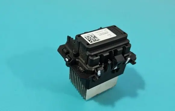 Renault Trafic III (X82) Heater blower motor/fan resistor T1031331MD IMPRK1551583