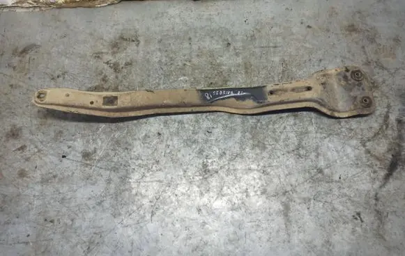Chrysler Sebring (ST-22 - JR) Gearbox mounting bracket