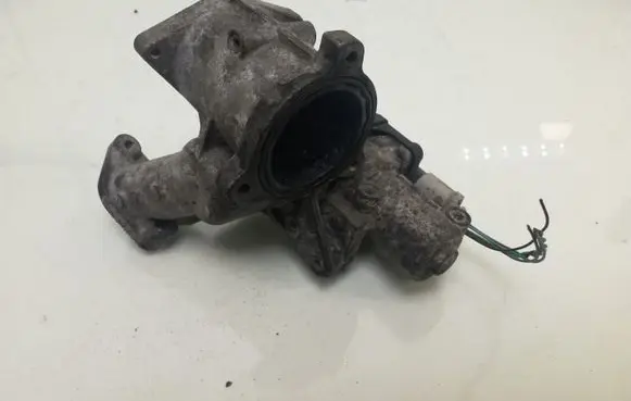 Volkswagen Caddy EGR valve 03G129637A 03G131502 D502383000