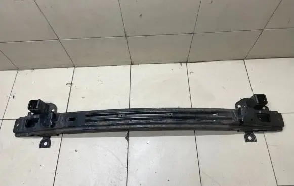 Hyundai Santa Fe Front bumper cross member