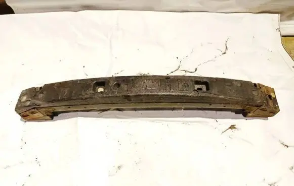 Chrysler Grand Voyager IV Front bumper cross member