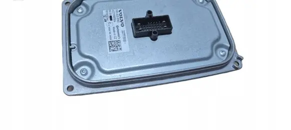Volvo S40, V40 Voltage converter/converter module 