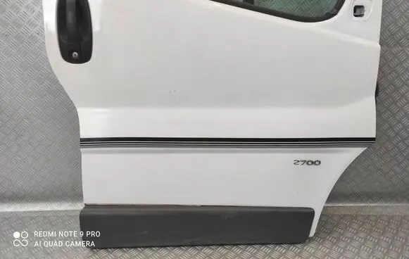 Renault Trafic II (X83) Front door