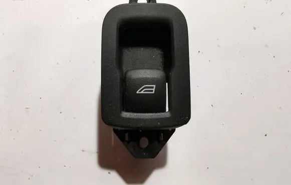 Volvo V60 Electric window control switch 31394841