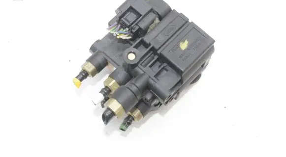 Land Rover Range Rover L405 Air suspension control unit module (rear) CPLA5B710BB