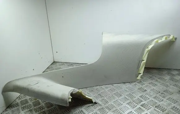 Mercedes-Benz GLE (W166 - C292) (D)pillar trim (top) A2926901625