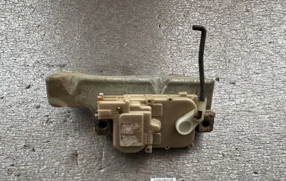 Nissan Patrol Y60 Rear lock motor 805521H700