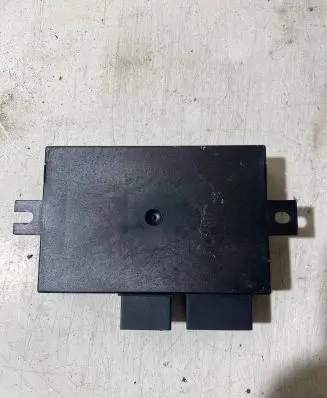 Skoda Octavia Mk2 (1Z) Tow bar trailer control unit/module 8P0907383 506077