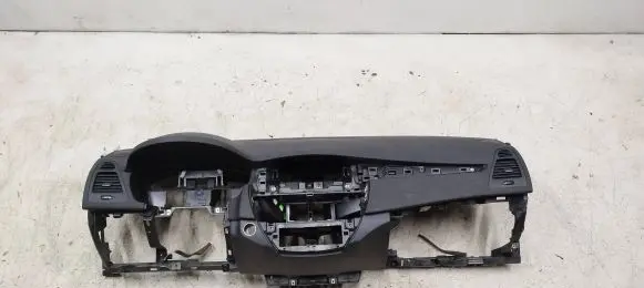 Renault Laguna III Dashboard 37603m