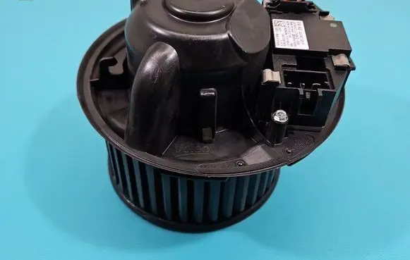 Heater fan/blower