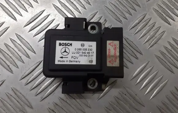 Mercedes-Benz E W210 ESP acceleration yaw rate sensor 0265005230