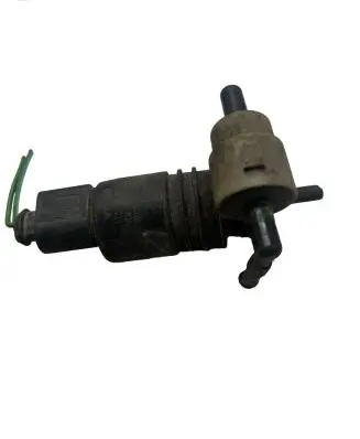Skoda Octavia Mk2 (1Z) Windscreen/windshield washer pump 1T0955651A 3028143 3605