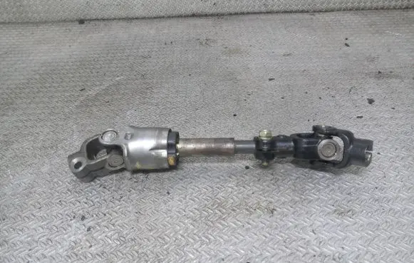 Toyota RAV 4 (XA20) Steering column universal joint
