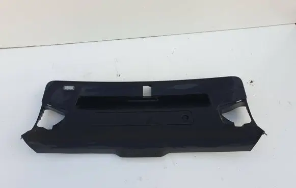 Audi A4 S4 B8 8K Tailgate/boot lid cover trim 8K9867979