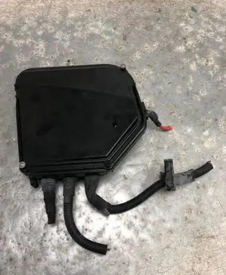 BMW 5 F10 F11 Fuse box cover 7555151 7555153
