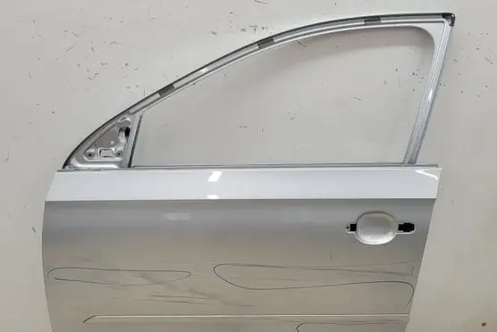 Skoda Rapid (NH) Front door 5JA831311