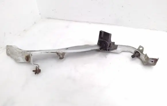 Renault Megane IV Fender mounting bracket 631406423R 625260317R 625120674R