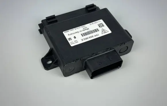 Porsche Panamera (970) Voltage converter/converter module 7PP959663E 111001912 CDG131216