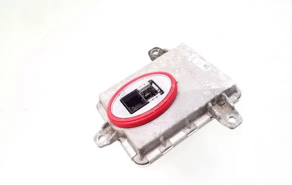 Alfa Romeo Giulietta Headlight ballast module Xenon 10EEG111398 130732927200