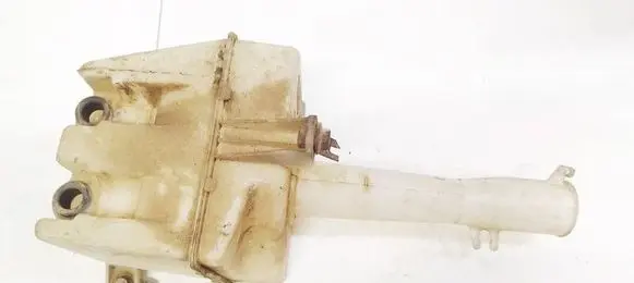 Mitsubishi Colt Windshield washer fluid reservoir/tank E11000134